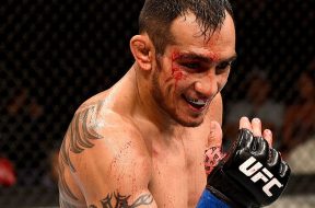 UFC-209-–-Tony-Ferguson