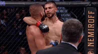 Yair-Rodriguez-vs-Jeremy-Stephens-fin-du-combat