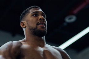 Anthony-Joshua-violente-performance