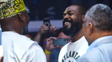 Jon Jones et Francis Ngannou.