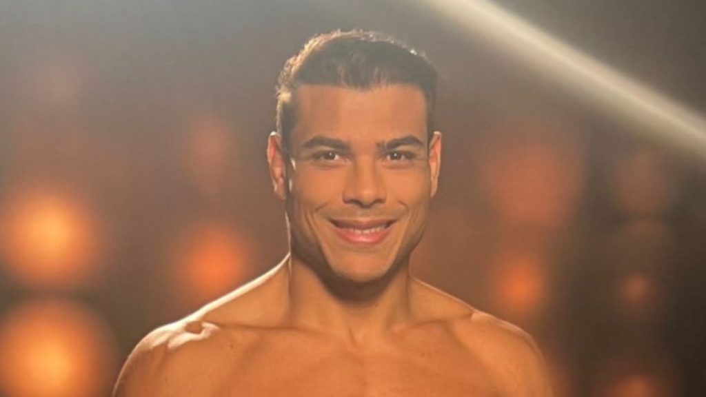 Découvrez le physique titanesque de Paulo Costa pour l'UFC 302 - Arts ...