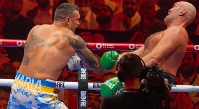 Oleksandr-Usyk-Tyson-Fury-arbitre-Boxe