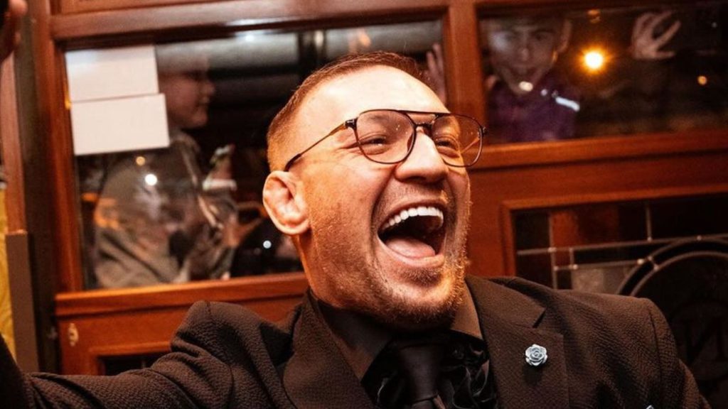 La méga star de l'UFC, Conor McGregor, a montré une fois de plus qu'il est le roi du trash talk. 'The Notorious' a déballé tout ce qu'il avait sur le cœur concernant plusieurs combattants de l'UFC.