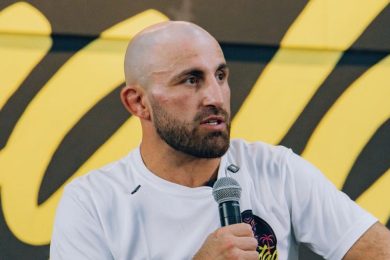 Alexander-Volkanovski-donne-ses-pronostics-pour-l-UFC-303