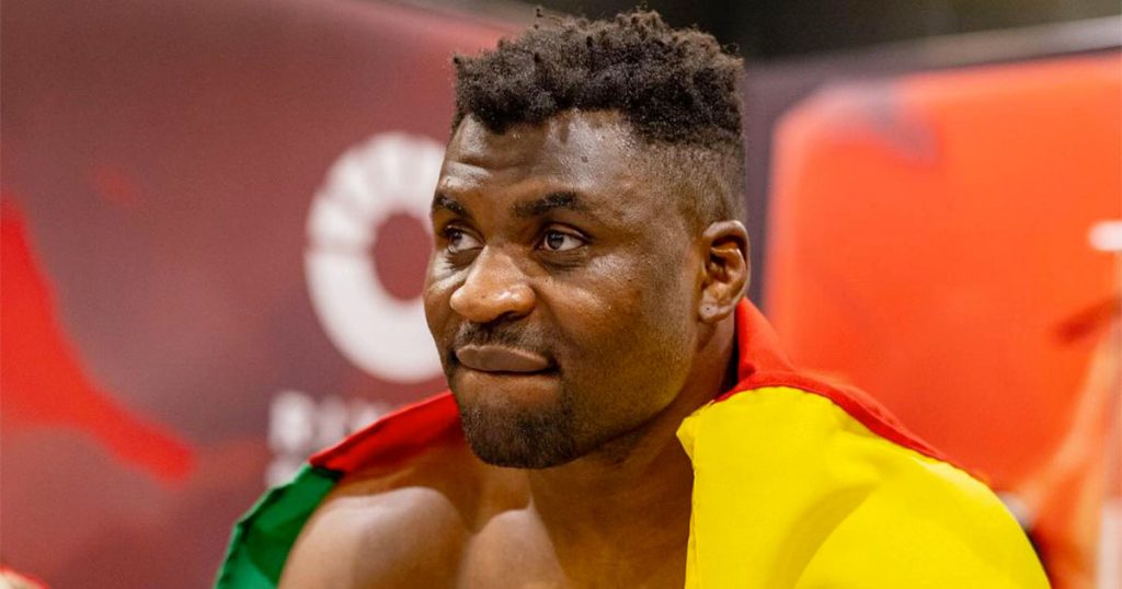 Le prochain adversaire de Francis Ngannou s'exprime sur leur combat : "Je suis prêt"