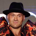 Le manager de Tyson Fury a déclaré qu'il ne se souciait pas du fait que sa revanche contre Oleksandr Usyk, ne se fasse pas pour le titre incontesté le 21 décembre.