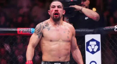 ufc-arabie-saoudite-robert-whittaker-reagit-au-forfait-de-khamzat-chimaev-photo___ID_2024-06-14-04-38-37_7504