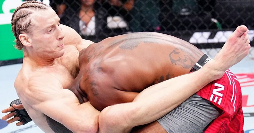 Bobby Green sort du silence après avoir été endormi par Paddy Pimblett à l'UFC 304