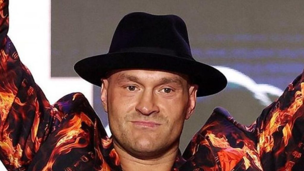 Le manager de Tyson Fury, Spencer Brown, a révélé que Tyson Fury doit vaincre Oleksandr Usyk, le 21 décembre, pour qu'un combat contre Anthony Joshua puisse avoir lieu.