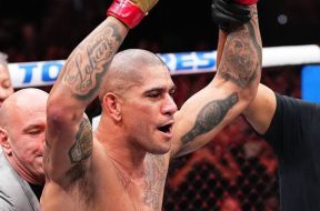 Une-légende-de-l-UFC-estime-qu-Alex-Pereira-pourrait-mettre-KO-tous-les-poids-lourds