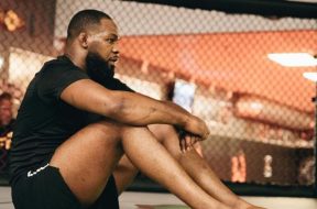 Jon-Jones-répond-aux-accusations-et-plaide-non-coupable