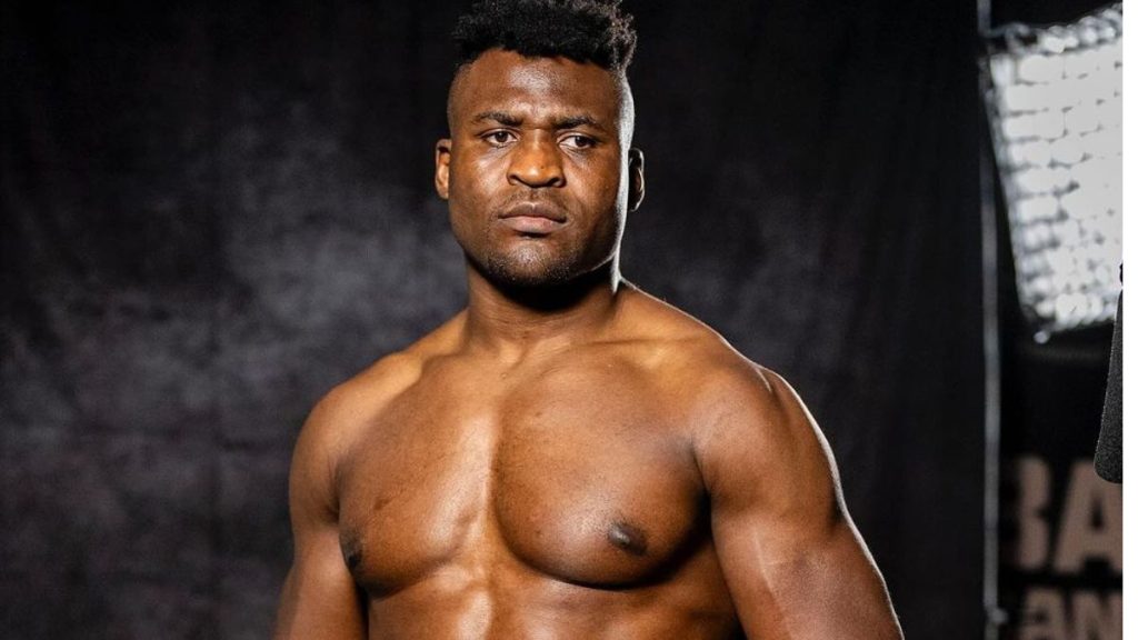 Francis Ngannou va combattre pour la première fois au PFL. Il affrontera le champion de la catégorie, en Arabie Saoudite.