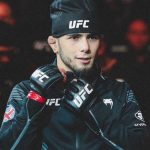 Muhammad Mokaev a récemment été libéré par l'UFC, pour des agissements qui n'auraient pas plu à Dana White. L'ancien champion des poids coqs de l'UFC s'est exprimé sur cette affaire, et prend la défense de Mokaev.