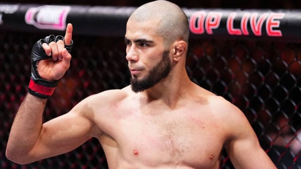 Muhammad Mokaev est désormais agent libre, après avoir été licencié de l'UFC par Dana White. La PFL serait intéressée de signer le combattant invaincu.