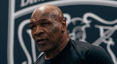 Mike-Tyson-fait-le-point-sur-son-camp-d-entraînement-bien-qu-il-ne-puisse-plus-marcher