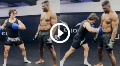 Francis-Ngannou-encaisse-des-coups-puissants-de-cet-influenceur-sans-broncher