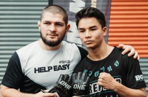 Khabib-veut-entraîner-un-combattant-de-Muay-Thai-âgée-de-17-ans-pour-l-amener-vers-le-MMA