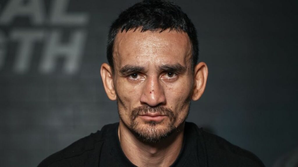 Le prétendant poids plume de l'UFC, Max Holloway, a dans sa ligne de mire le champion des poids légers, Islam Makhachev.