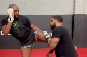 jon-jones-entrainement-ufc-309-miocic