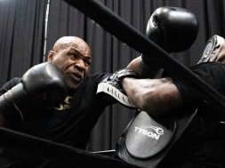 mike-tyson-entrainement-jake-paul-boxe