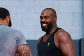 Jon-Jones-forme-un-futur-champion-de-l-UFC-selon-son-coach