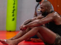 Jon-Jones-s-est-blessé-avant-son-combat-à-l-UFC-309