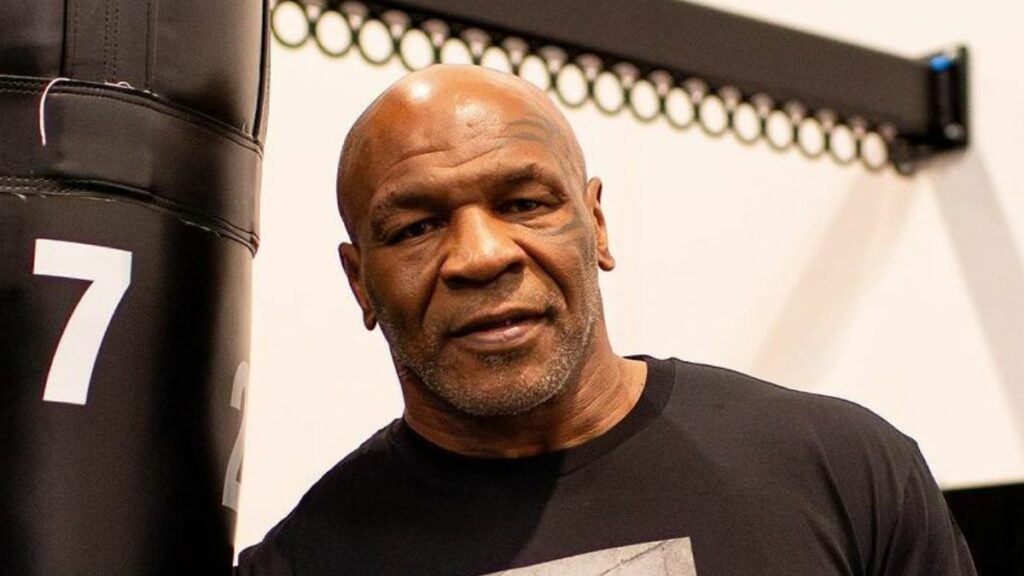 Mike Tyson fera son retour dans le ring le 15 novembre face à Jake Paul. La légende de la boxe tient à disputer ce combat malgré les problèmes de santé auxquels il a dû faire face.