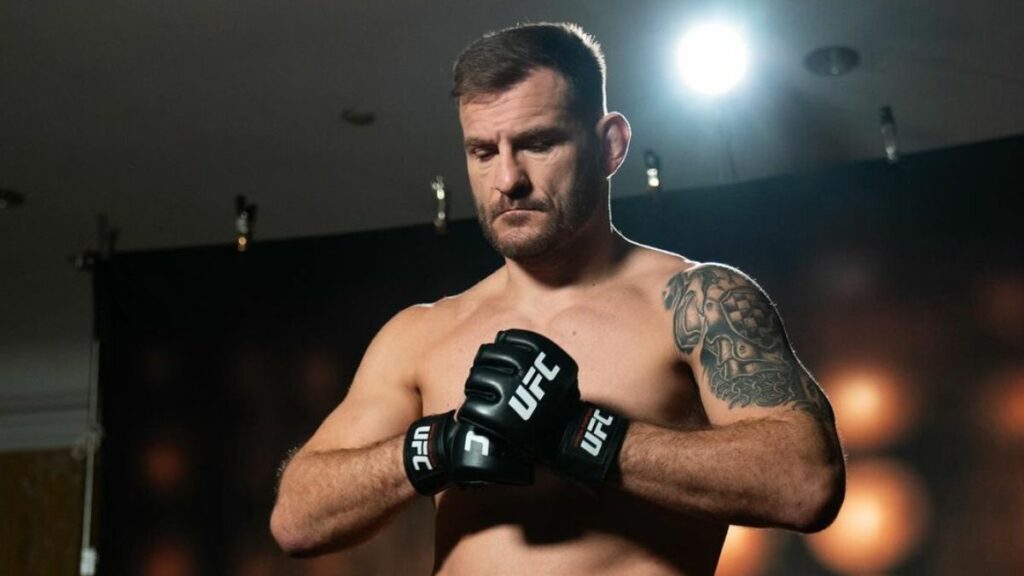 L’ancien champion des poids lourds, Stipe Miocic, a partagé une déclaration pleine d’émotion après avoir annoncé sa retraite à l’UFC 309.  