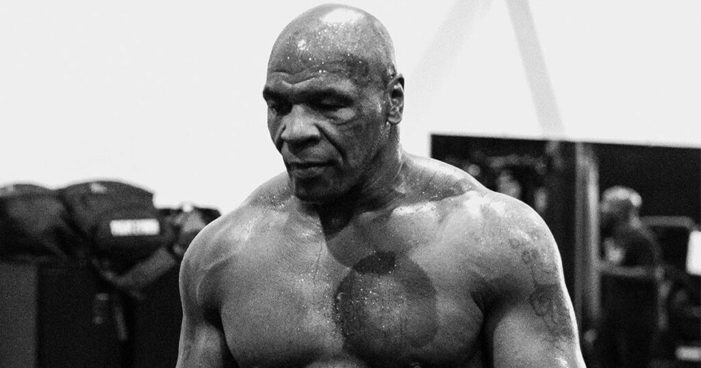 Deux adversaires légendaires de Mike Tyson s'expriment sur son combat contre Jake Paul