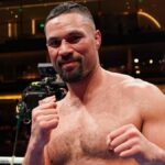 Joseph Parker, l'ancien champion du monde WBO des poids lourds, a récemment choqué les fans de boxe en déclarant qui était le boxeur avec la plus grande puissance de frappe.