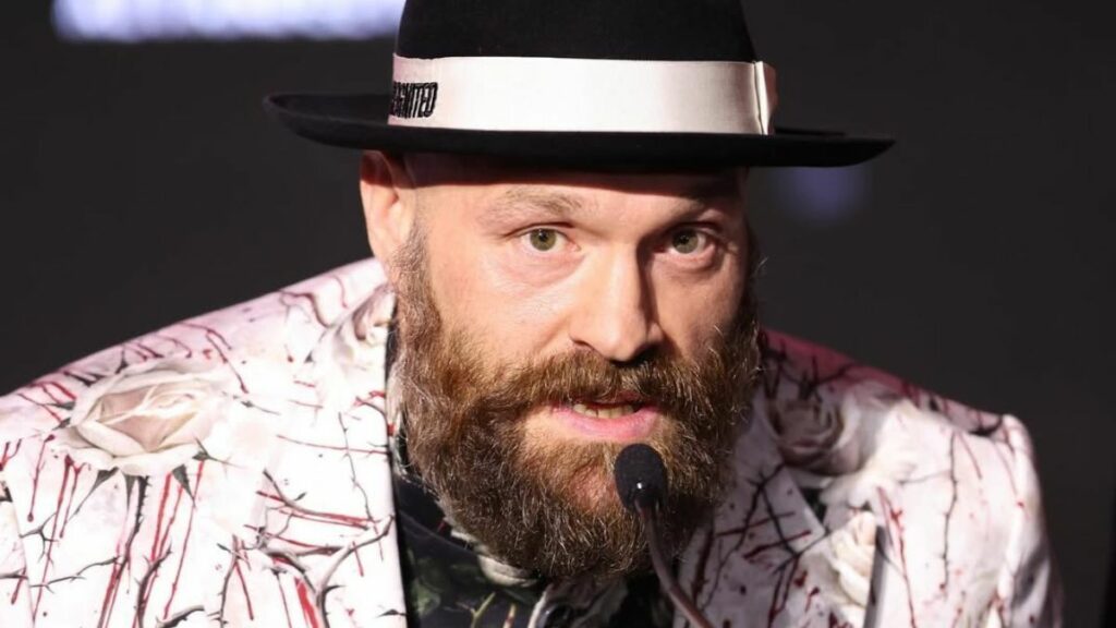 Oleksandr Usyk a battu Tyson Fury, samedi dernier par décision unanime. Selon un ancien champion du monde de boxe, le Britannique devrait prendre sa retraite.