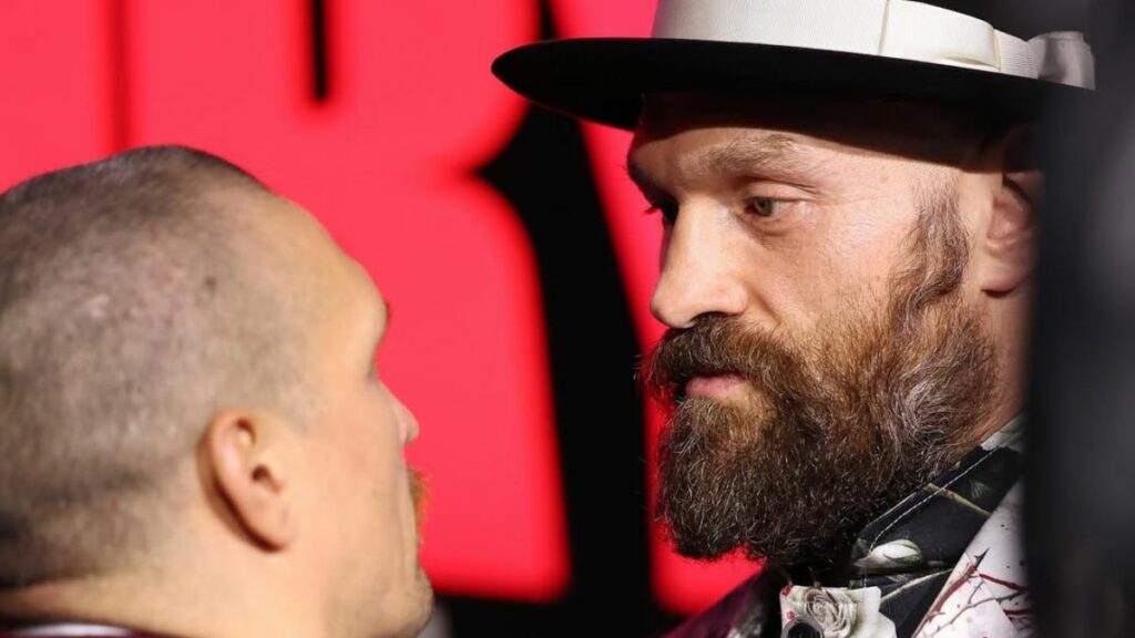 Tyson Fury affronte ce samedi Oleksandr Usyk dans un combat revanche, afin de récupérer les trois ceinture du champion. Un partenaire d'entraînement du Britannique s'est notamment exprimé sur la forme du boxeur.