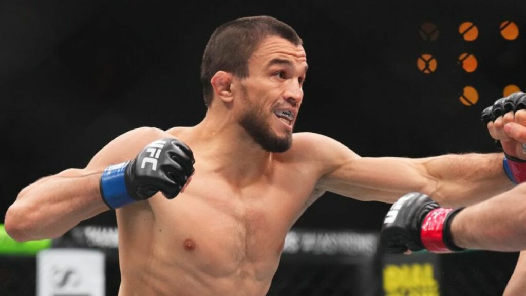 Umar Nurmagomedov subit une blessure lors de son combat pour le titre contre Merab Dvalishvili, lors de ce co-main event de l'UFC 311.