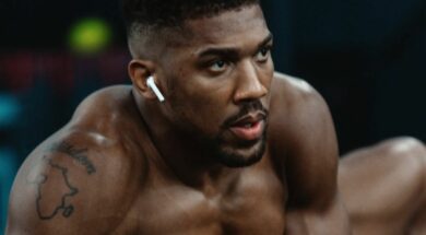 anthony-joshua-roy-jones-boxe