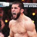 Islam Makhachev fait une chose qui énerve son coach Javier Mendez : "Non, ça ne va pas"