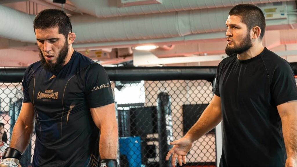 Islam Makhachev devait affronter Arman Tsarukyan ce week-end afin de défendre sa ceinture. En raison d'une blessure de l'Arménien, c'est Renato Moicano qui prendra sa place. Khabib Nurmagomedov s'est récemment exprimé à son sujet.