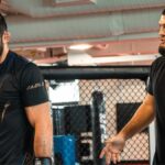 Islam Makhachev devait affronter Arman Tsarukyan ce week-end afin de défendre sa ceinture. En raison d'une blessure de l'Arménien, c'est Renato Moicano qui prendra sa place. Khabib Nurmagomedov s'est récemment exprimé à son sujet.