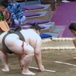 Un sumo de 16 ans et 68 kg bat un sumo de 168 kg, une performance historique