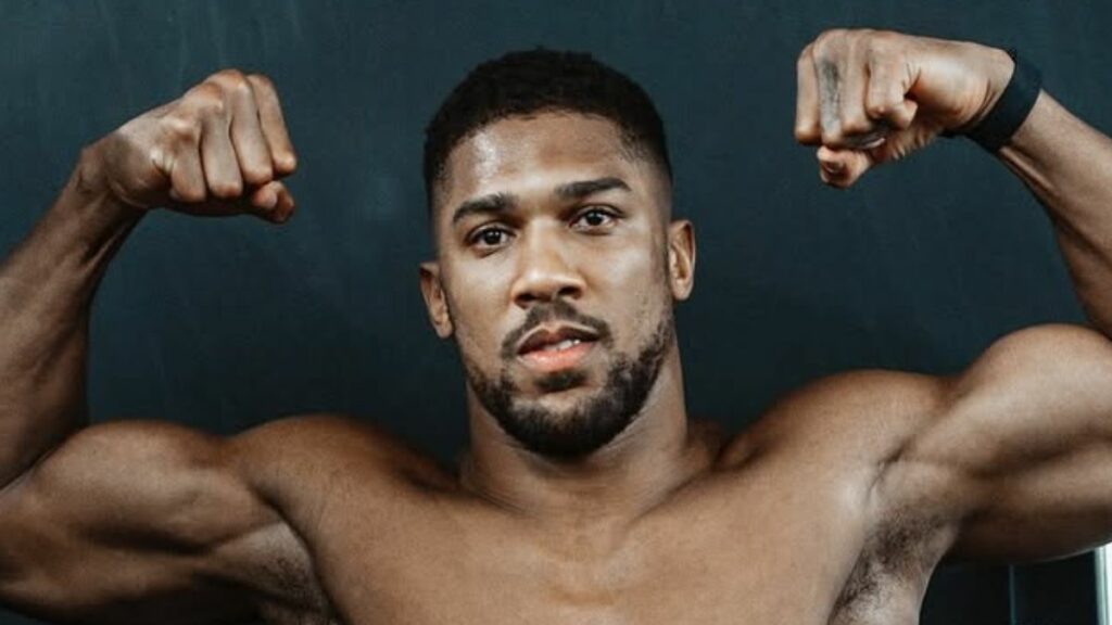 Anthony Joshua cherche à obtenir une revanche contre l’actuel détenteur de la ceinture IBF, Daniel Dubois. 