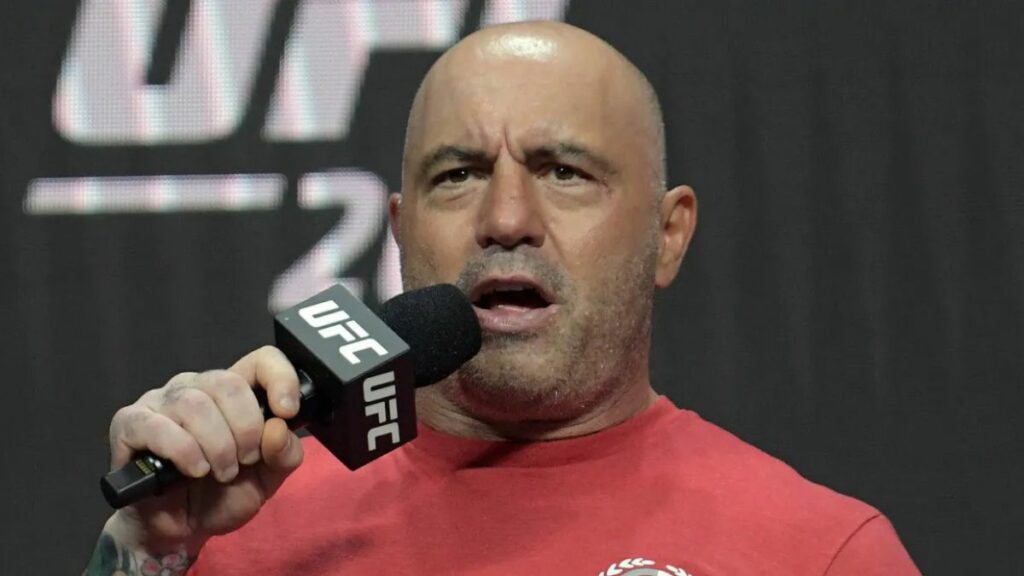 Le commentateur de l’UFC Joe Rogan a nommé Fedor Emelianenko comme le plus grand poids lourd de l’histoire du MMA.