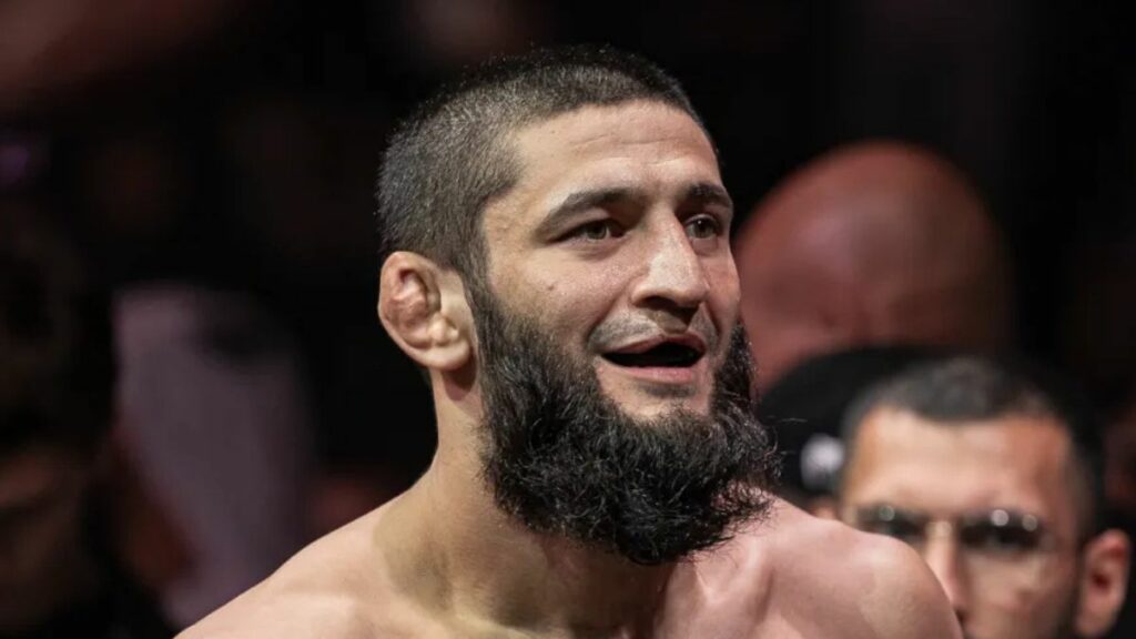 L'UFC 312 revient à Sydney avec deux combats pour le titre. Khamzat Chimaev n'a pas de combat prévu, mais il devrait être présent ce week-end à la Qudos Bank Arena.