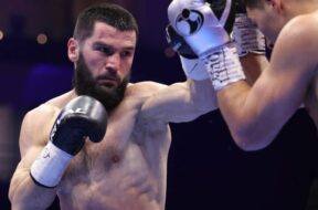 artur-beterbiev-dmitry-bivol-boxe