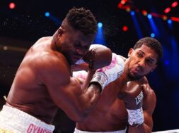 Francis-Ngannou-Joshua-ko-boxe