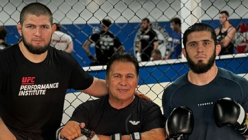 Javier Mendez a récemment révélé qui, entre Khabib Nurmagomedov et Islam Makhachev, était le plus agréable à coacher et pourquoi.