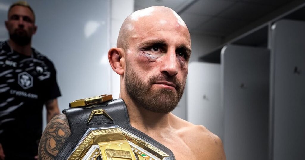 Volkanovski parle de sa blessure à l'oeil qui l'a rendu aveugle pendant le combat
