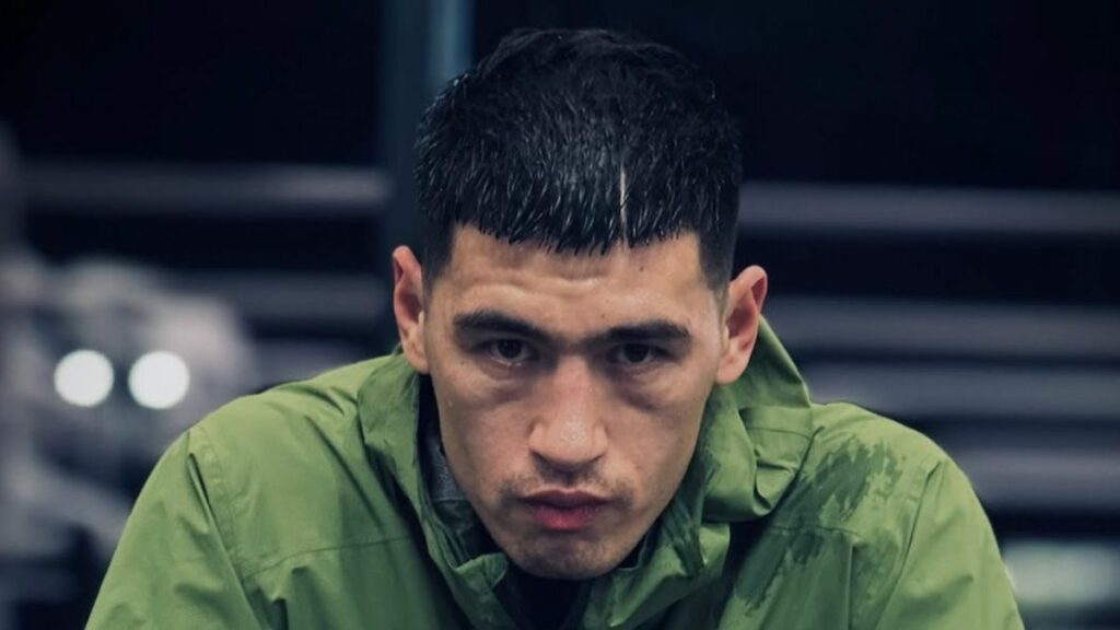 Dmitry Bivol vient de faire un choix décisif dans sa carrière, qui va en surprendre plus d’un, notamment en raison de sa motivation.
